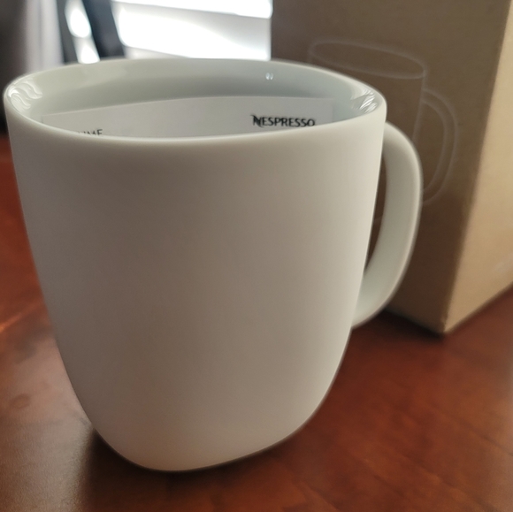 PORCELAIN COFFEE MUGS -by Nespresso - Picture 7 of 11